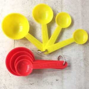 ชุดช้อนตวงพลาสติก